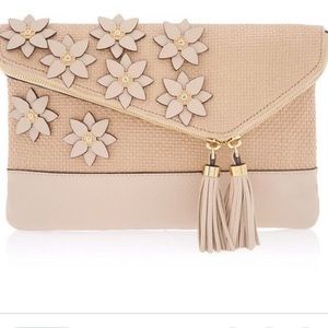 NEW Henri Bendel Debutante Petal Straw Clutch